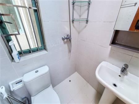 百仕达东郡-卫生间