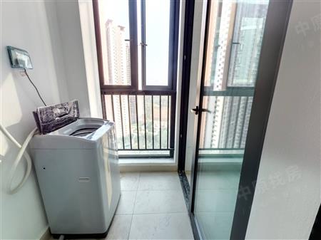 君胜熙珑山花园-阳台