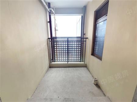 壹方中心·玖誉(三期)-阳台