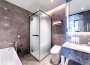 半岛城邦花园四期-卫生间