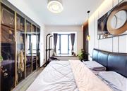 半岛城邦花园四期-主卧