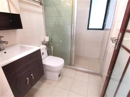 绿海名居-卫生间