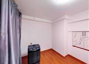 龙光玖云著大楼-次卧