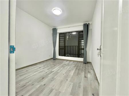 星河传奇花园（一期）-次卧