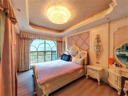 泛海拉菲花园（一期）-主卧