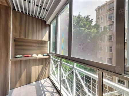 金地海景花园A区-阳台