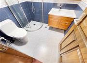 广岭家园-卫生间