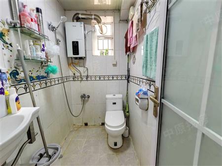 海悦华城-卫生间