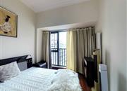 宜城风景花园-主卧