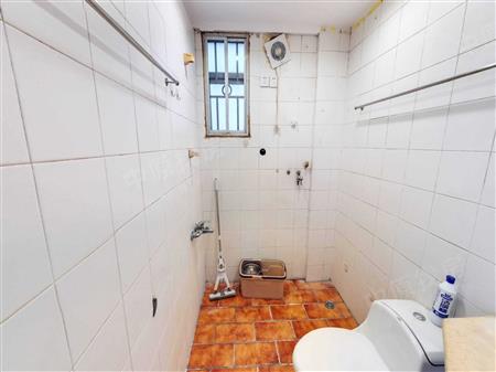 泰和花园-卫生间