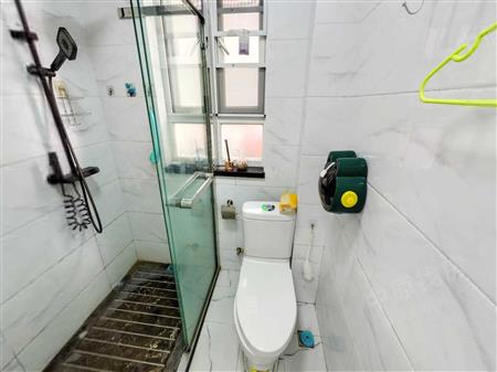 四海小区-卫生间