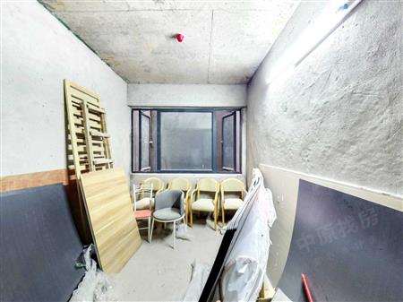 佳兆业城市广场（三期）-次卧