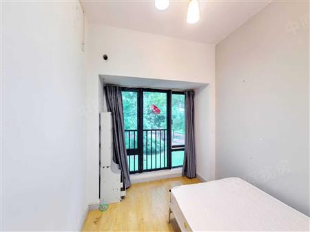 佳兆业城市广场（三期）-次卧