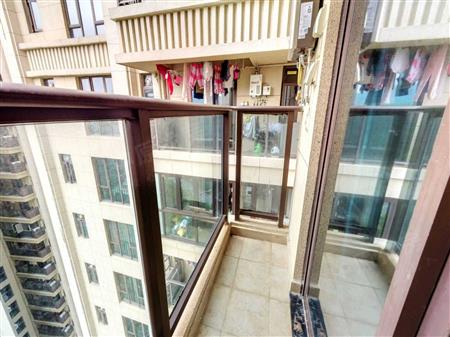 天峦湖花园-阳台