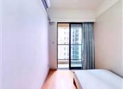 天峦湖花园-次卧