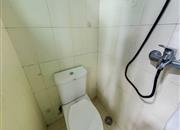 新银座华庭-卫生间