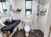 金色年华家园-卫生间