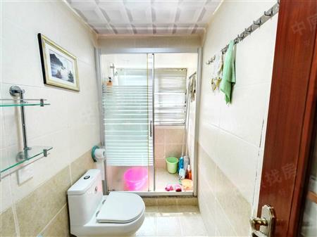 星河丹堤花园-卫生间