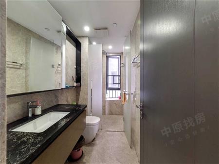 华润城润府二期-卫生间