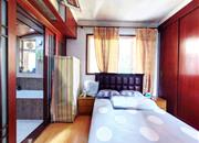 倚山花园（二期）-主卧