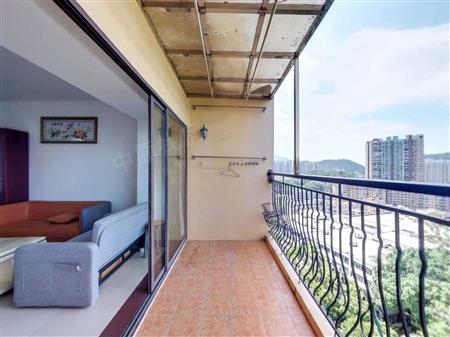 英郡年华花园（二期）-阳台