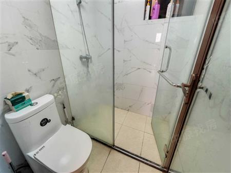 京基御景峯-卫生间