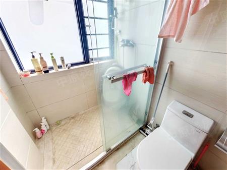 宏发领域-卫生间