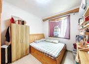 东方半岛花园-主卧