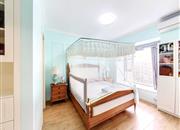 御景东方花园一期-主卧