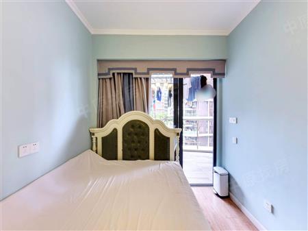 御景东方花园一期-次卧