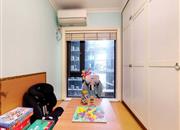 御景东方花园一期-次卧