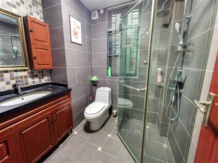 泛海拉菲花园（一期）-卫生间