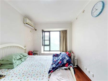 星河丹堤花园-次卧