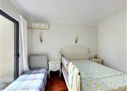 星河丹堤花园-主卧