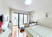 星河丹堤花园-主卧