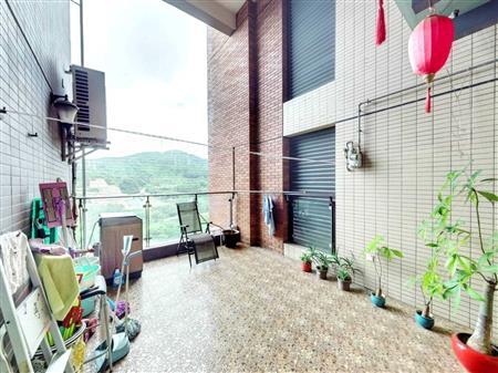 星河丹堤花园-阳台