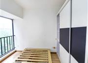 龙悦居四期-主卧