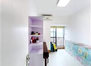 龙悦居四期-主卧