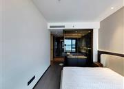 半岛城邦花园四期-主卧