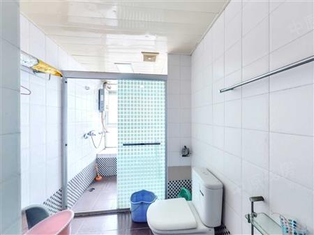 中央花园-卫生间