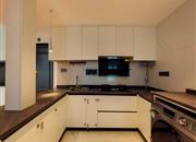 皇御苑B区-厨房