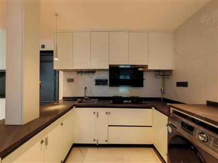 皇御苑B区-厨房