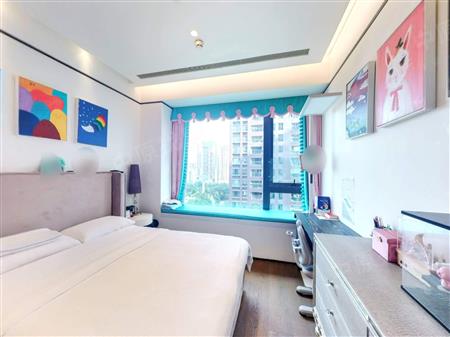 万科瑧山府-次卧