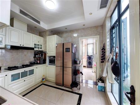 信义金御半山（一期）-厨房