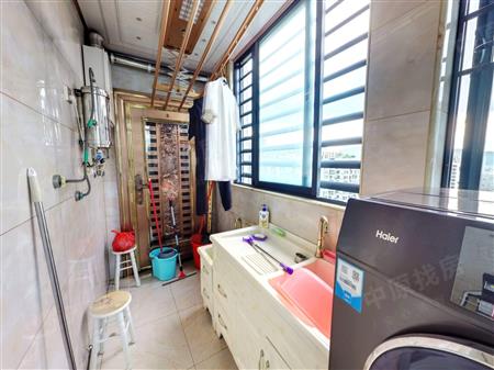 信义金御半山（一期）-阳台