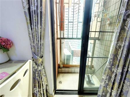 华盛君荟名庭-阳台