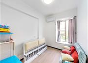 假日湾华庭-次卧