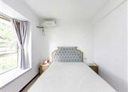 假日湾华庭-主卧