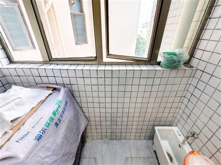 假日湾华庭-阳台