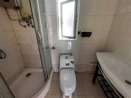 黄埔雅苑（一期翠悠园）-卫生间